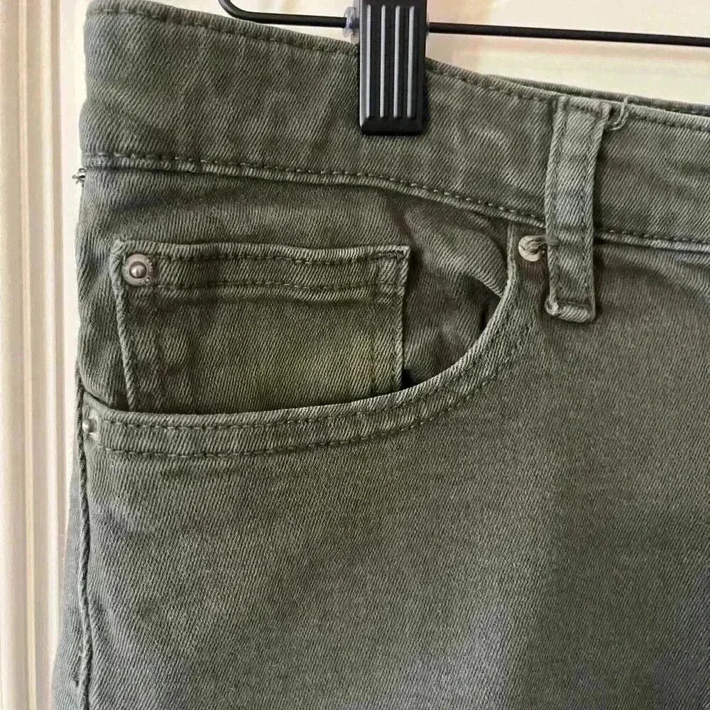 GAP “Legging Skimmer” Jeans Olive Green Women’s Size 6, 28 waist - Picture 6 of 10